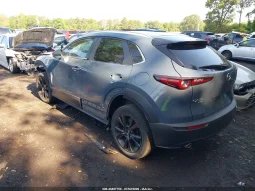 
										Mazda CX-30 full									