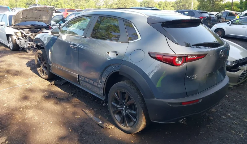 
								Mazda CX-30 full									