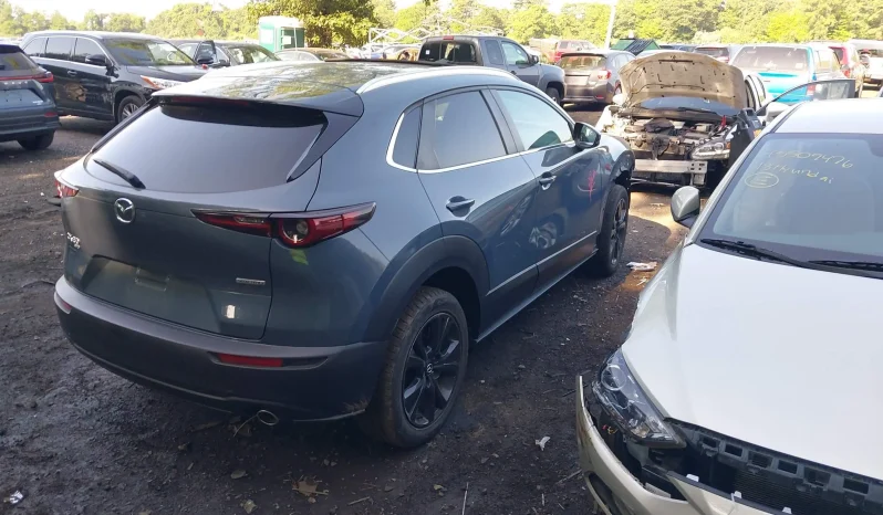 
								Mazda CX-30 full									