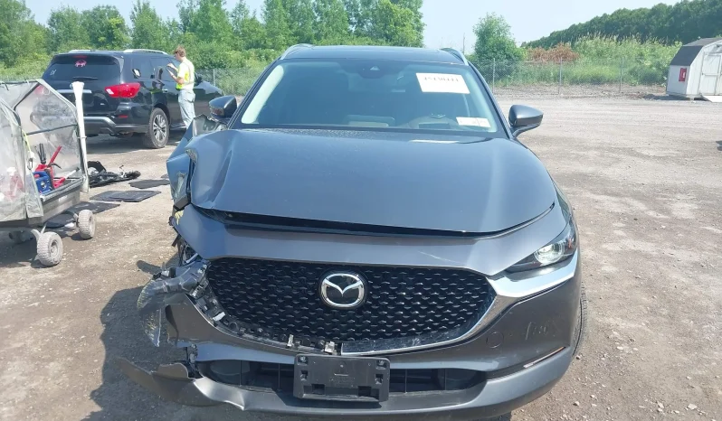 
								Mazda CX-30 full									