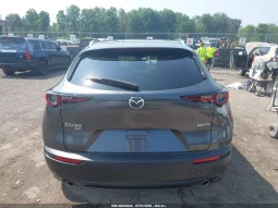 
										Mazda CX-30 full									