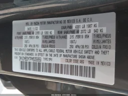 
										Mazda CX-30 full									