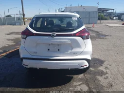 
										Nissan Kicks full									