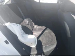
										Nissan Kicks full									