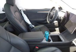 
										Tesla Model 3 full									