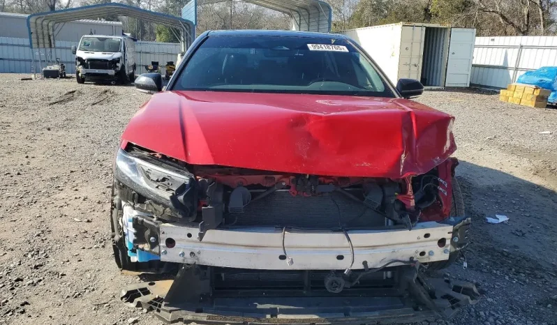 
								Toyota Camry full									