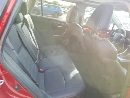
										Toyota RAV4 Hybrid full									