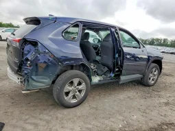 
										Toyota RAV4 full									