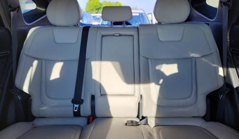 
								HYUNDAI TUCSON LUXURY HYBRID full									