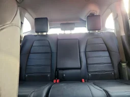 
										Honda CR-V full									