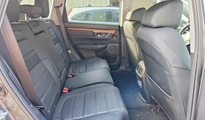 
								Honda CR-V full									