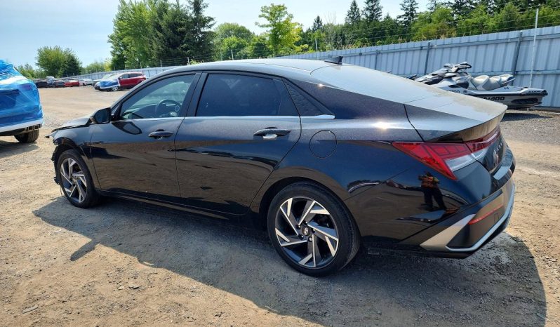 
								HYUNDAI ELANTRA full									