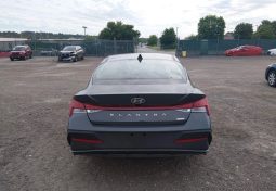 
										Hyundai Elantra full									