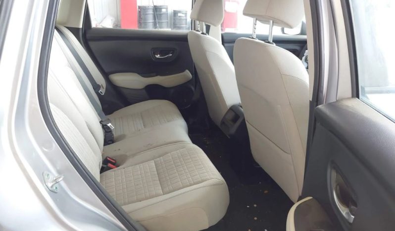 
								Honda HR-V full									