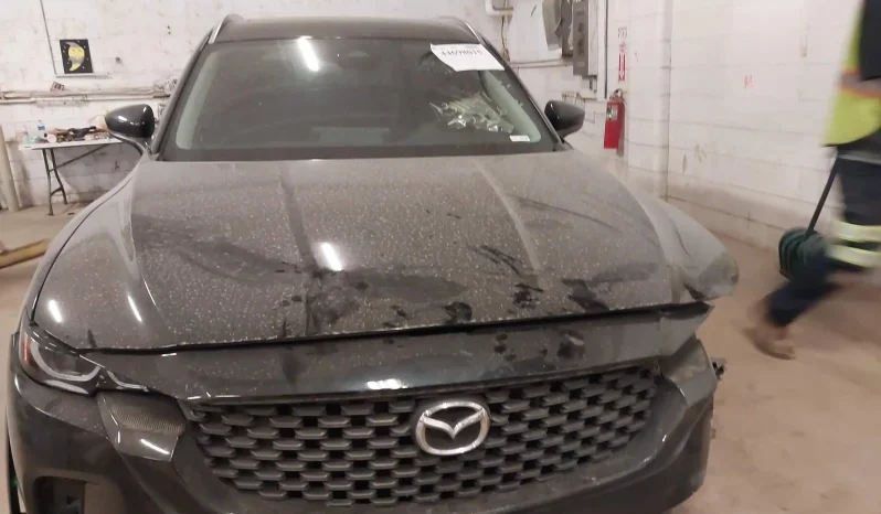 
								Mazda CX-50 full									