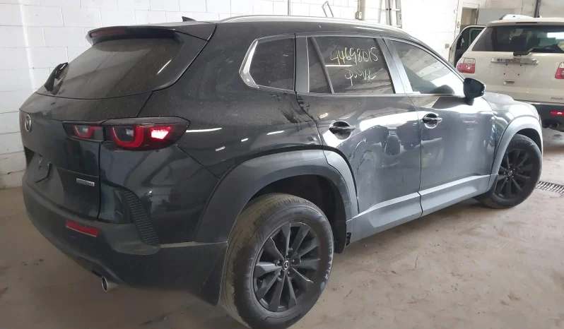 
								Mazda CX-50 full									