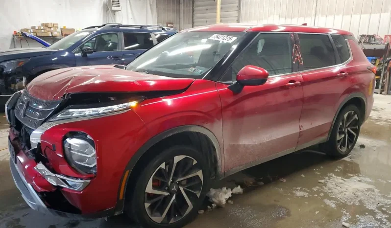 
								Mitsubishi Outlander full									
