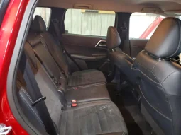 
										Mitsubishi Outlander full									