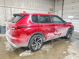 
										Mitsubishi Outlander full									