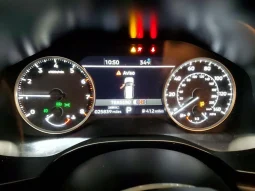 
										Mitsubishi Outlander full									