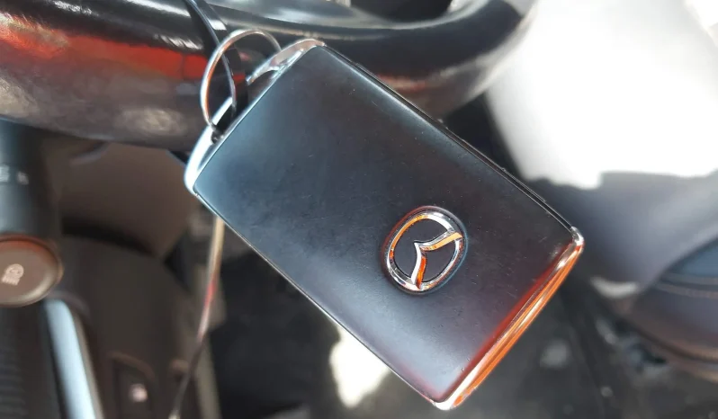 
								Mazda CX-90 full									