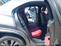 
										Lexus UX 250H full									