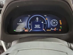 
										Lexus Ux full									