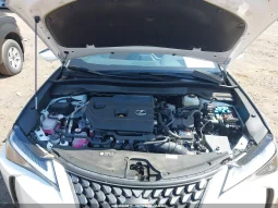 
										Lexus Ux 300h full									