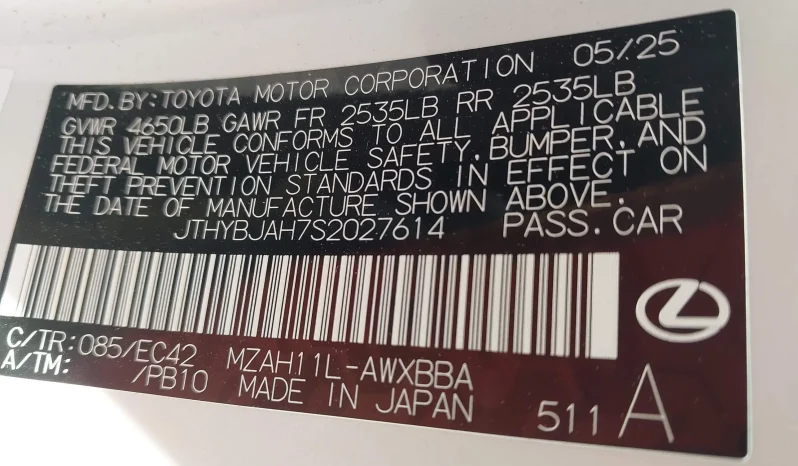 
								Lexus Ux 300h full									