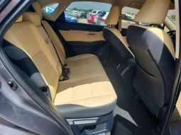 
										Lexus NX300 full									