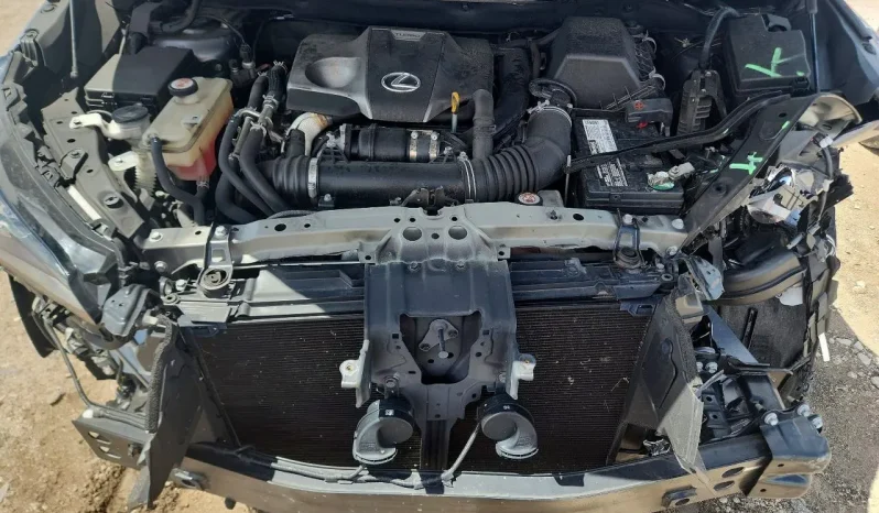 
								Lexus NX300 full									
