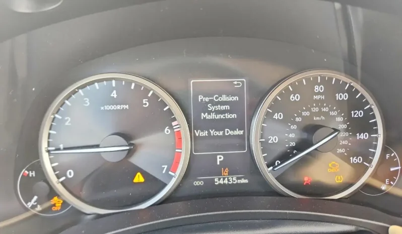 
								Lexus NX300 full									