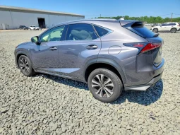 
										Lexus NX 300 full									