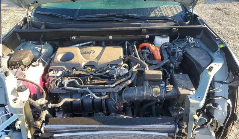 
								Toyota RAV4 full									