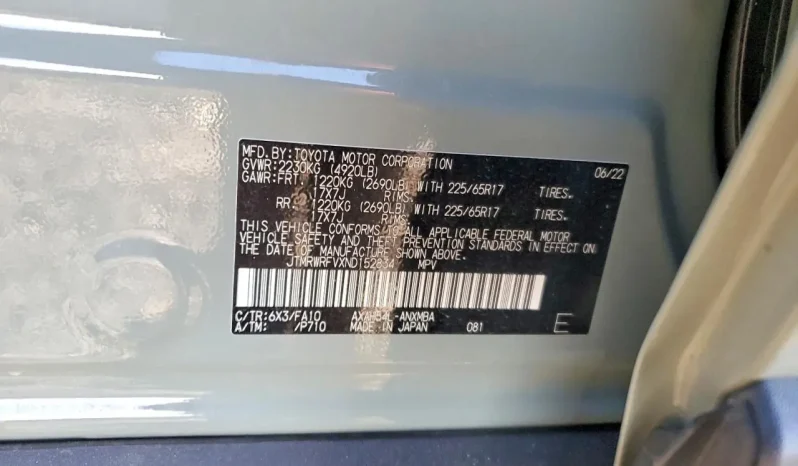 
								Toyota RAV4 full									