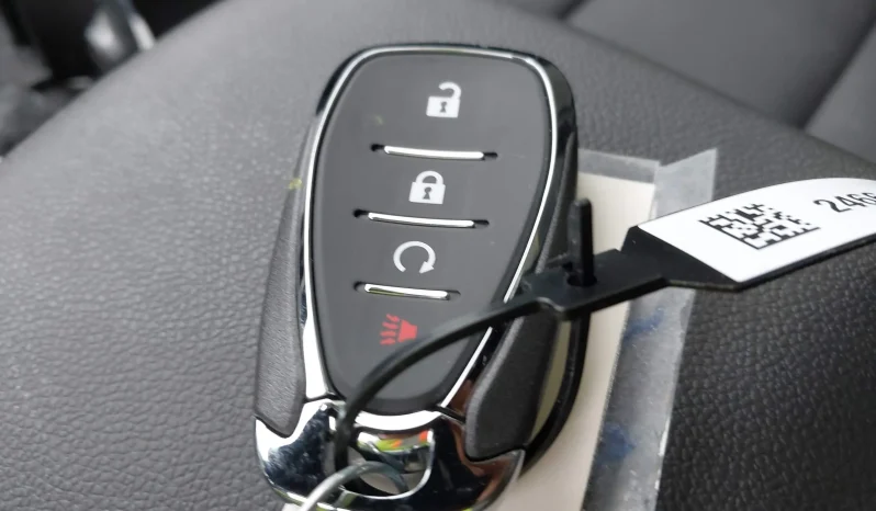 
								Chevrolet Trax full									