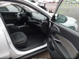 
										Chevrolet Trax full									