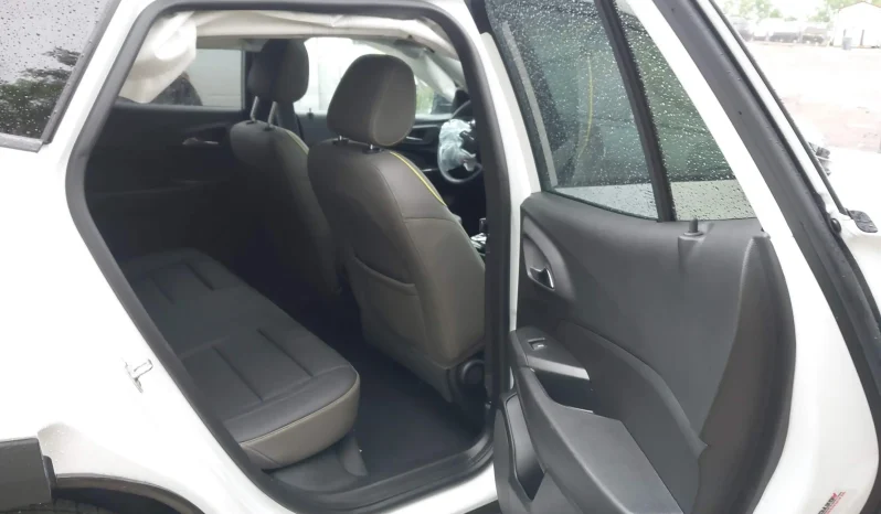 
								Chevrolet Trax full									