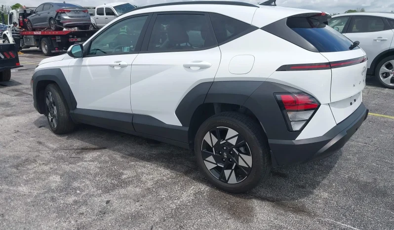 
								Hyundai Kona full									