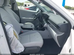 
										Hyundai Kona full									
