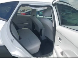 
										Hyundai Kona full									