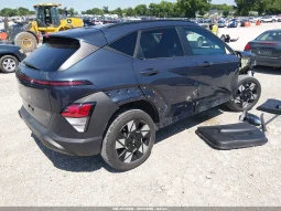 
										Hyundai Kona full									