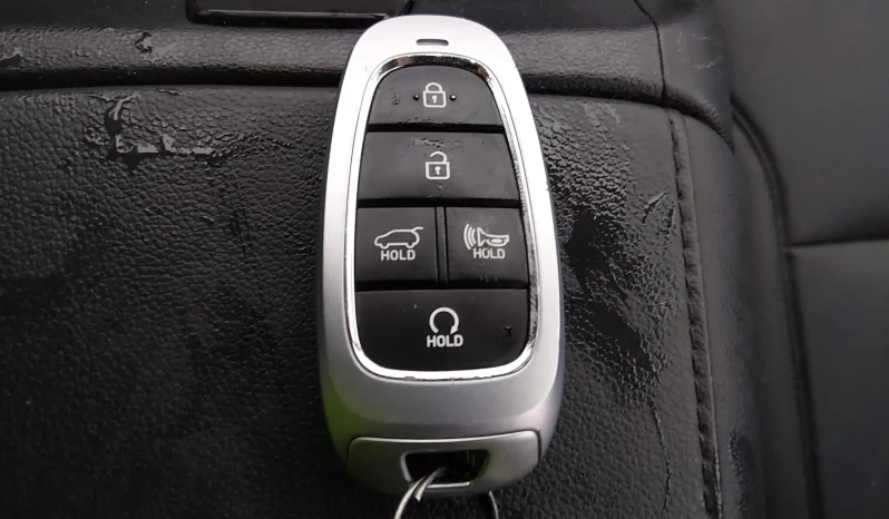 
								Hyundai Tucson full									