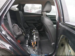 
										Hyundai Tucson full									