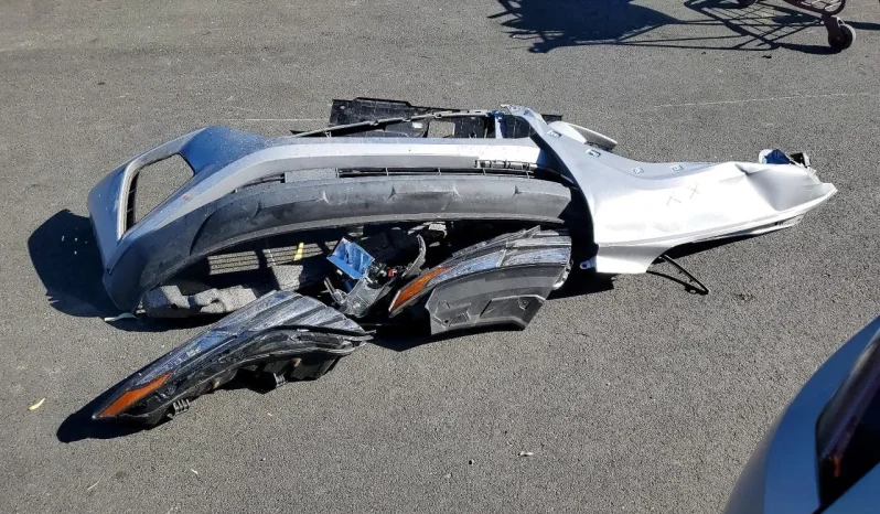 
								Hyundai Tucson Hybrid full									