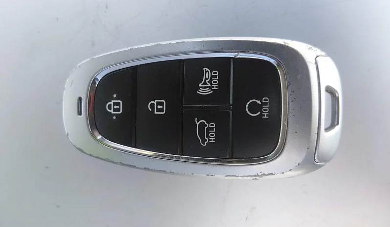 
								Hyundai Tucson full									