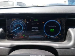 
										Hyundai Tucson full									