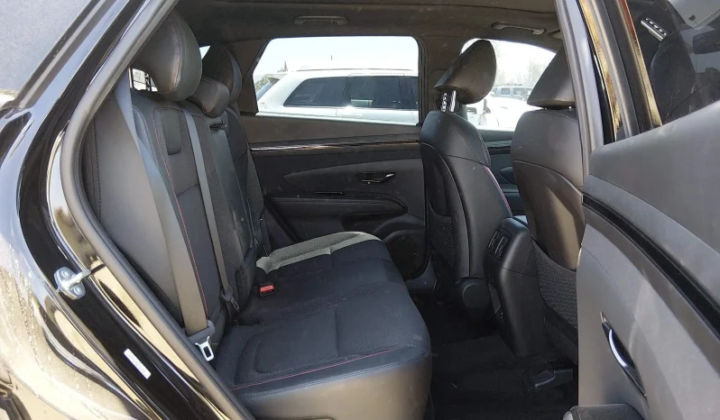 
								Hyundai Tucson full									