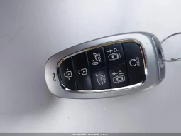 
										Hyundai Tucson full									