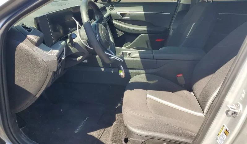 
								Hyundai Sonata full									